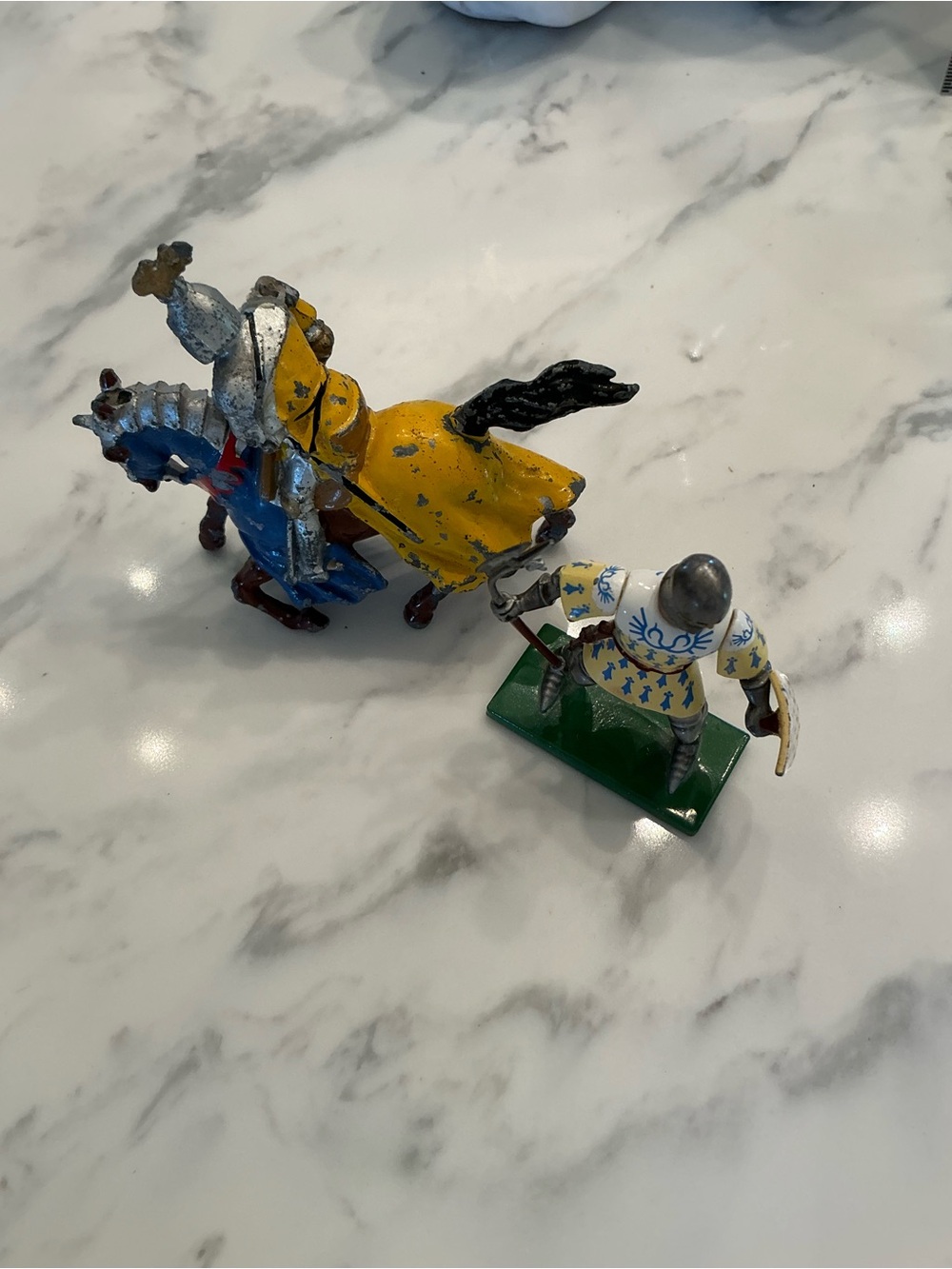 Medieval Knight Toy Set - Yellow and Blue Kids Figurines
